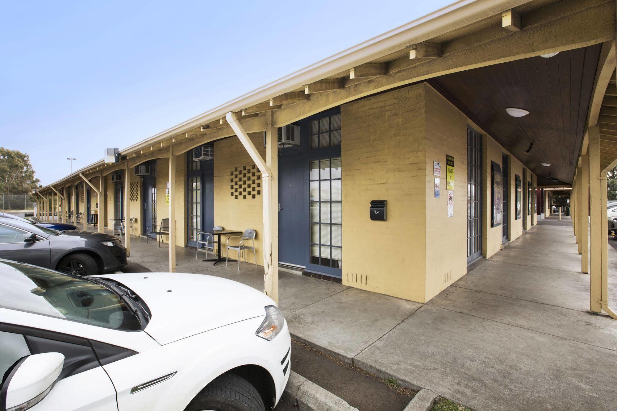 Nightcap At Sylvania Hotel Campbellfield Exterior photo